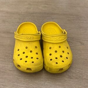 CROCS Kids Bright Yellow Sandals